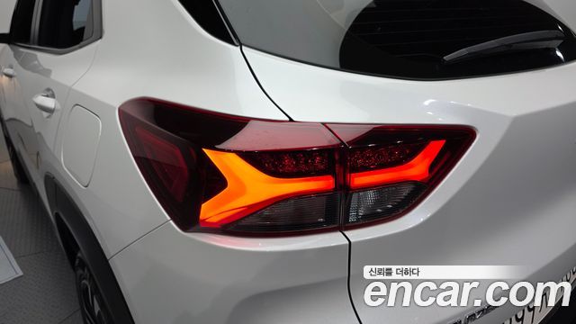 Chevrolet Korea Trailblazer 2023 — photo 9