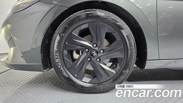 Hyundai AVANTE 2021 — photo 5