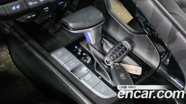 Hyundai AVANTE 2021 — photo 9