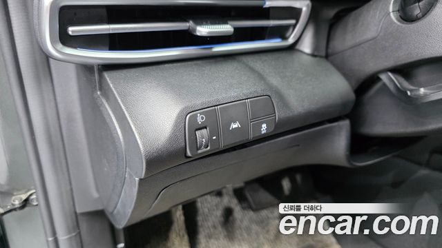 Hyundai AVANTE 2021 — photo 12