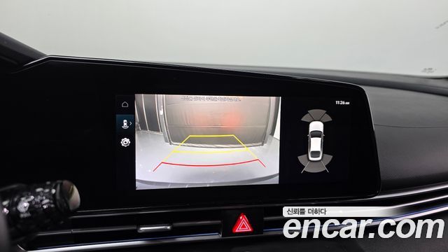 Hyundai AVANTE 2021 — photo 17