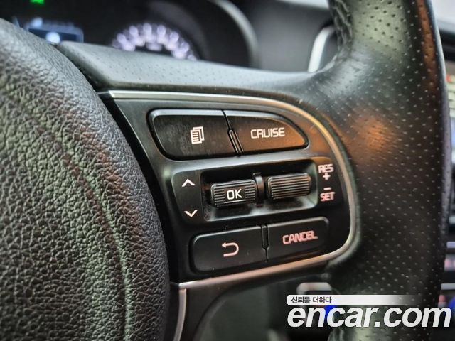 Kia K5 2016 — photo 15