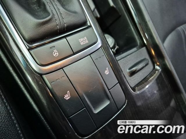 Kia K5 2016 — photo 16