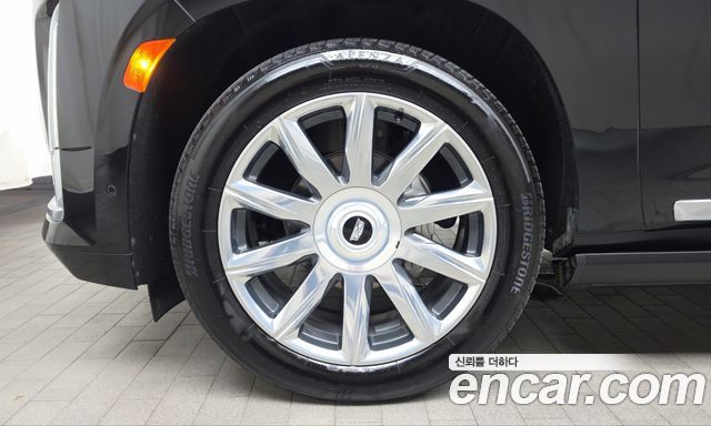 Cadillac Escalade 2024 — photo 5
