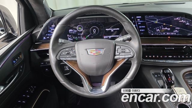 Cadillac Escalade 2024 — photo 20
