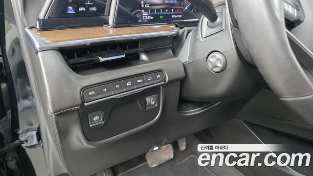 Cadillac Escalade 2024 — photo 26