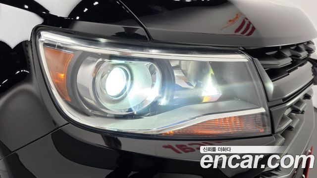 Chevrolet Korea Colorado 2021 — photo 8