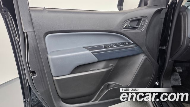 Chevrolet Korea Colorado 2021 — photo 14