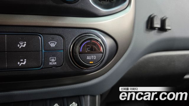 Chevrolet Korea Colorado 2021 — photo 27