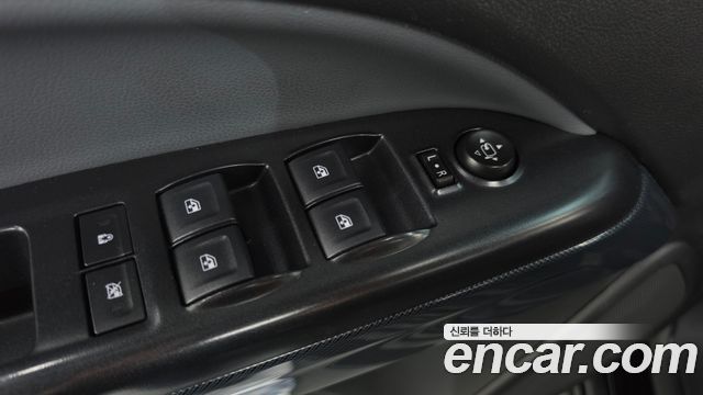 Chevrolet Korea Colorado 2021 — photo 29