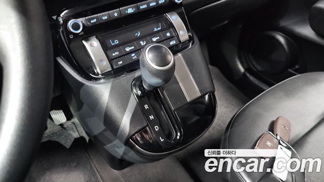 Hyundai Casper 2022 — photo 12
