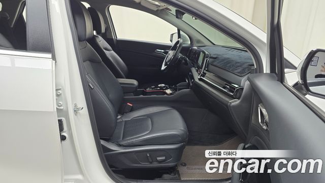 Kia Sportage 2022 — photo 16