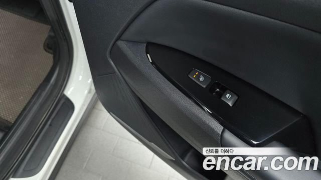Kia Sportage 2022 — photo 29