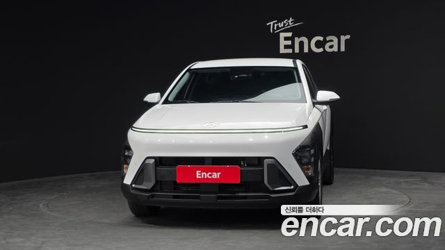Hyundai Kona 2023 — photo 3