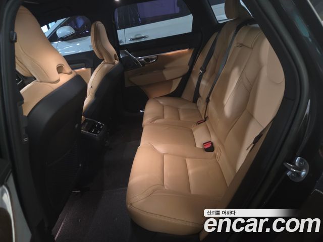 Volvo V90 2023 — photo 8