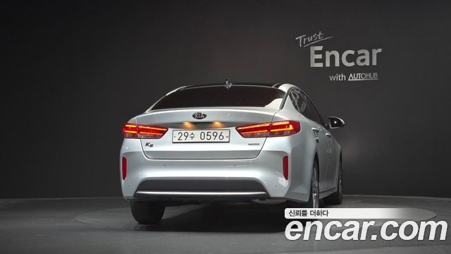 Kia K5 2016 — photo 4