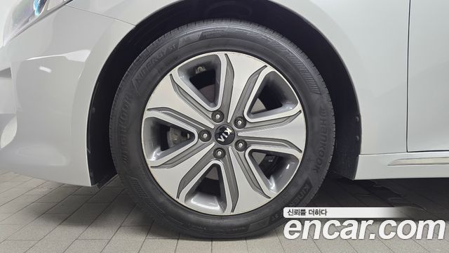 Kia K5 2016 — photo 5