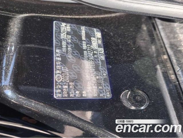 Hyundai Grandeur 2023 — photo 16