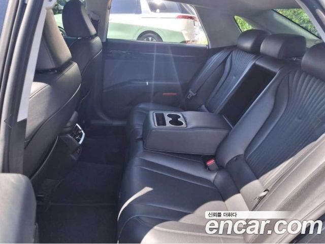 Hyundai Grandeur 2023 — photo 17