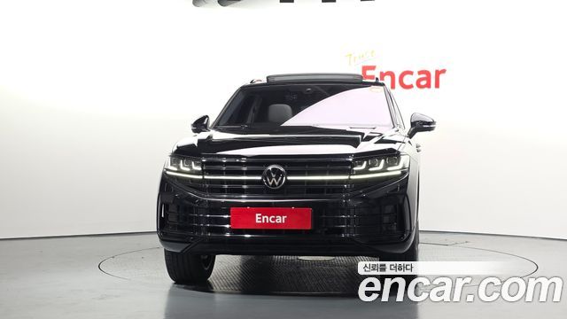 Volkswagen Touareg 2026 — photo 3