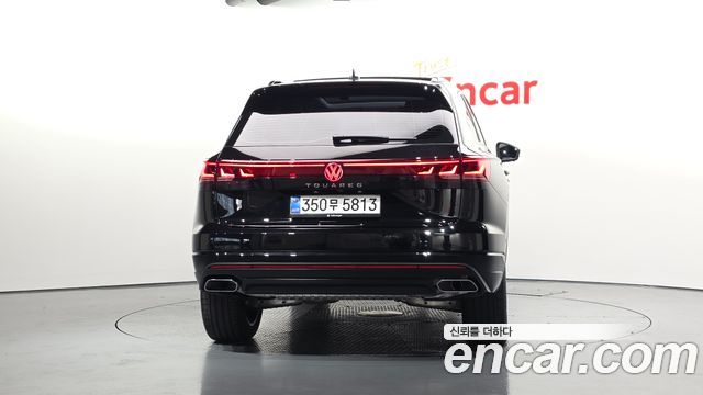 Volkswagen Touareg 2026 — photo 4