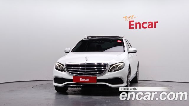 Mercedes-Benz E-Class 2019 — photo 3