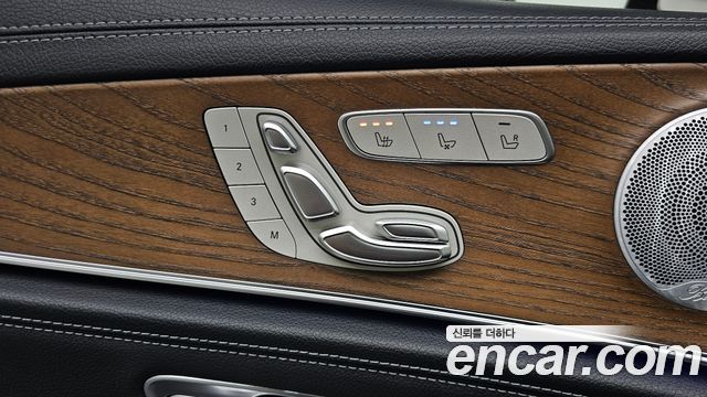 Mercedes-Benz E-Class 2019 — photo 22