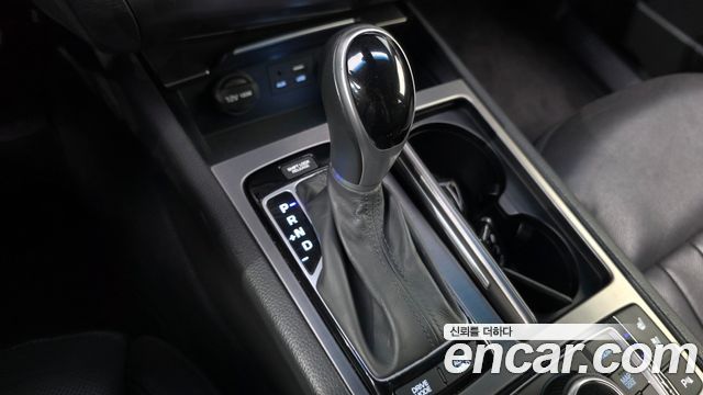 Hyundai Genesis 2016 — photo 9