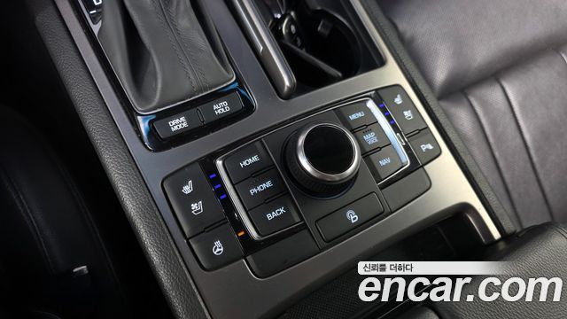Hyundai Genesis 2016 — photo 19