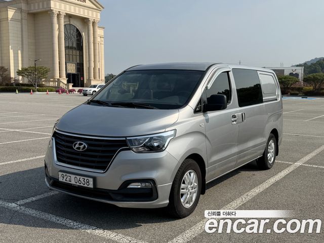 Hyundai Starex 2019 — photo 3
