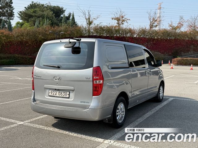 Hyundai Starex 2019 — photo 4