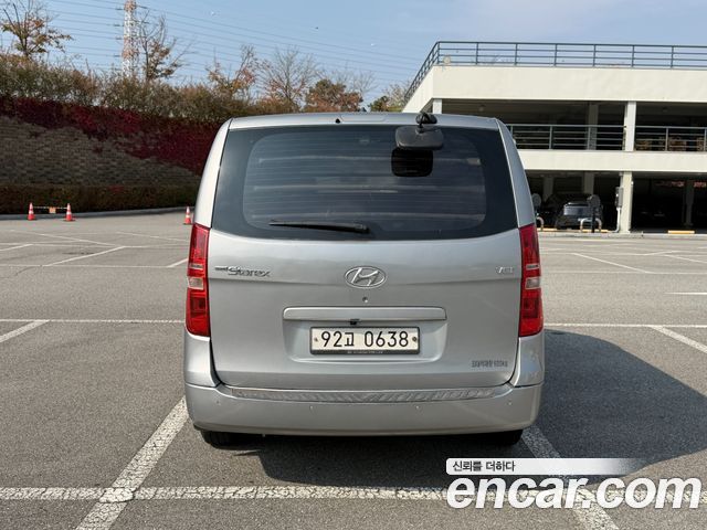 Hyundai Starex 2019 — photo 8