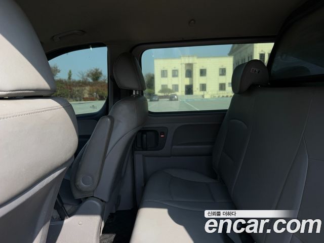 Hyundai Starex 2019 — photo 14
