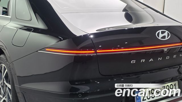 Hyundai Grandeur 2025 — photo 9