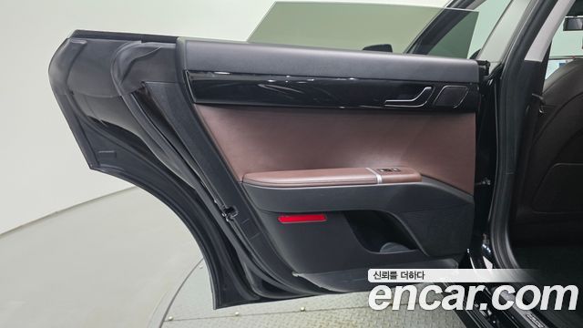 Hyundai Grandeur 2025 — photo 15