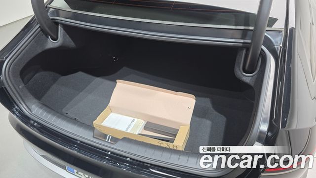 Hyundai Grandeur 2025 — photo 32