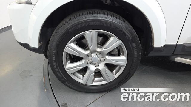 Land Rover Discovery 2016 — photo 5