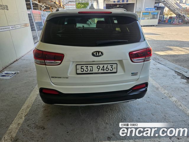 Kia Sorento 2015 — photo 4