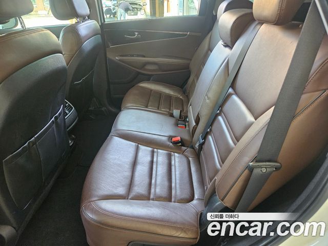 Kia Sorento 2015 — photo 11