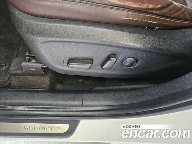 Kia Sorento 2015 — photo 12