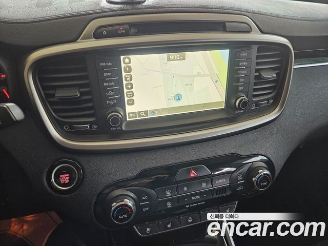 Kia Sorento 2015 — photo 14