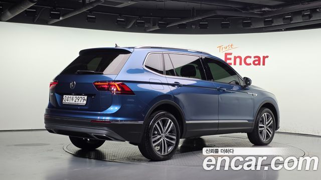 Volkswagen Tiguan 2020 — photo 2