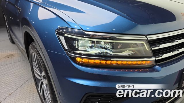 Volkswagen Tiguan 2020 — photo 8