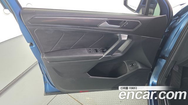 Volkswagen Tiguan 2020 — photo 14