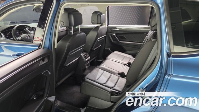 Volkswagen Tiguan 2020 — photo 16