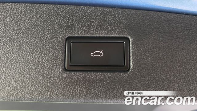 Volkswagen Tiguan 2020 — photo 27
