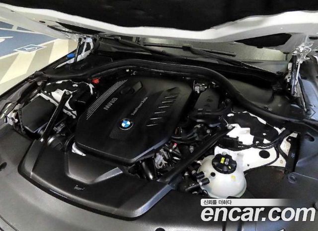 BMW 7-Series 2018 — photo 19