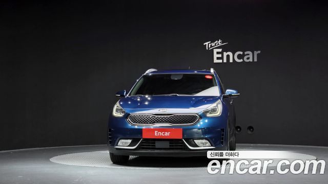 Kia Niro 2018 — photo 3