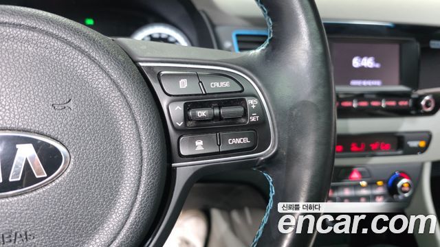 Kia Niro 2018 — photo 28