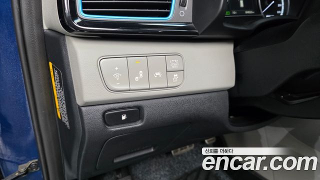 Kia Niro 2018 — photo 36